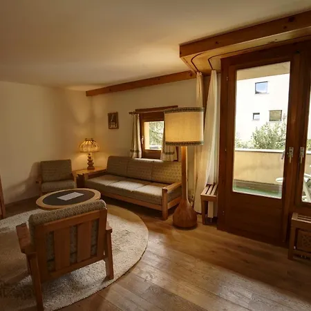 Chesa Munteratsch 1 1 2-zimmerwohnung 409 Typ C 아파트 *